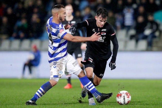 赛中厚积薄 赛中厚积薄