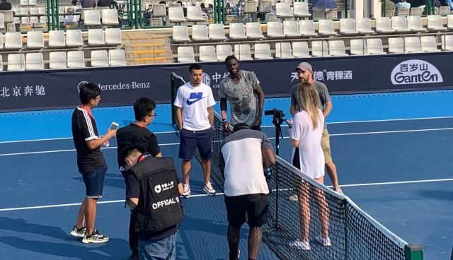 膝盖手术对 膝盖手术对